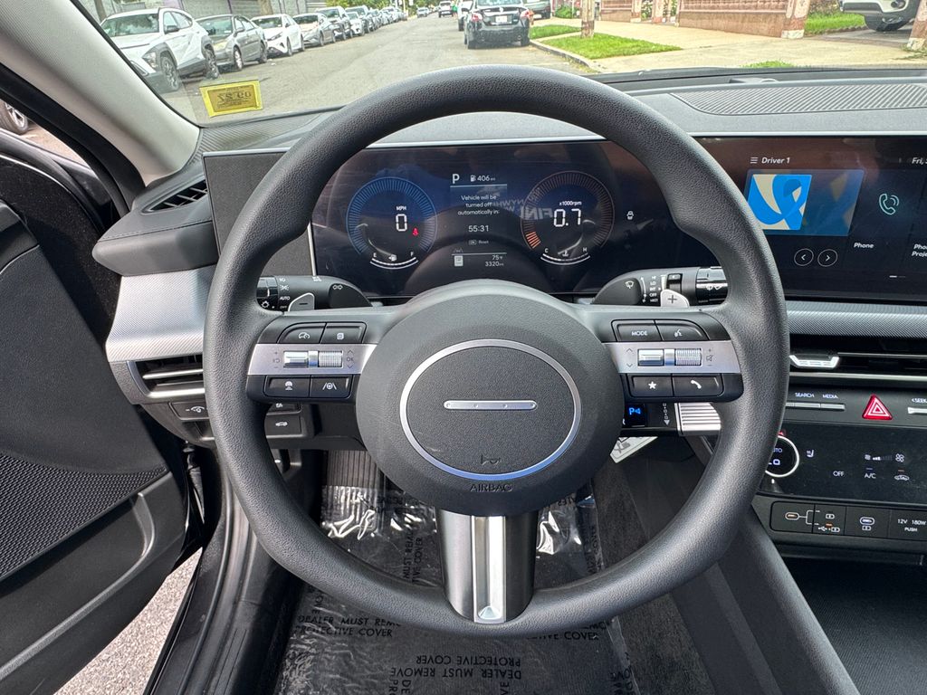 2025 Hyundai Sonata SEL - Photo 19