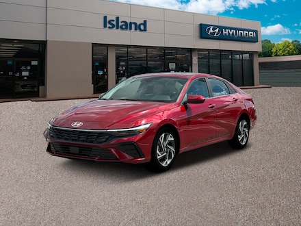 2025 Hyundai Elantra SEL Convenience Sedan