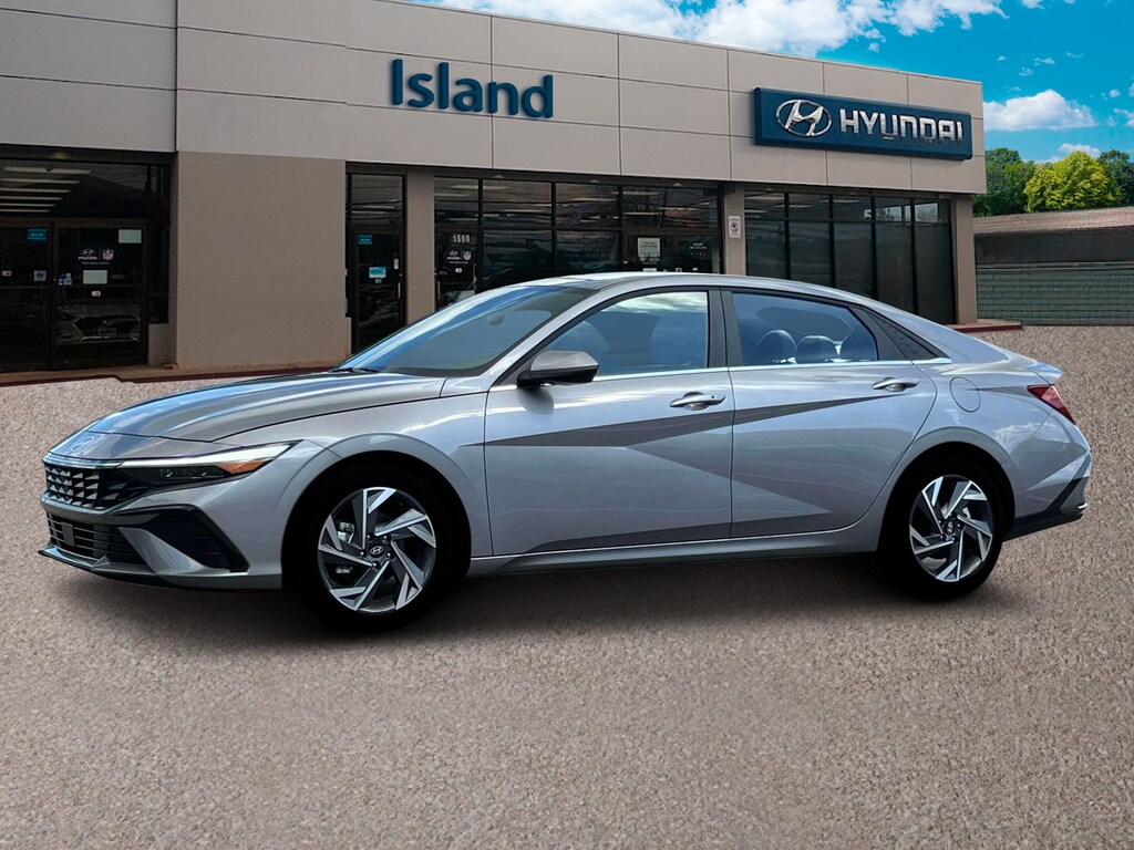 New 2025 Hyundai Elantra SEL Convenience Sedan