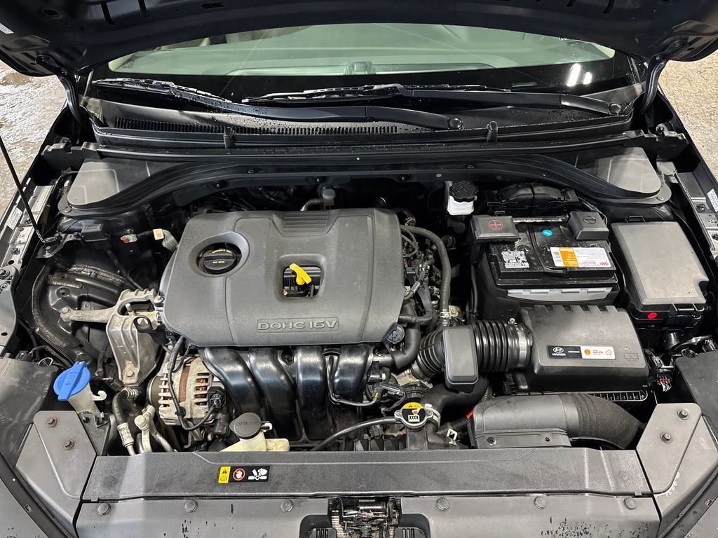 2019 Hyundai Elantra SE - Photo 12