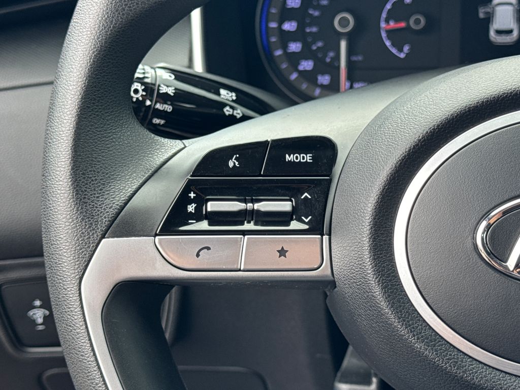 2024 Hyundai Tucson SE - Photo 18