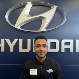 Staff member Hector Rivera from 14de4873f899