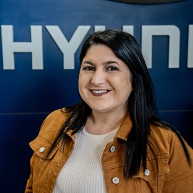 Staff member Christine Balzano from c7dae185fea6