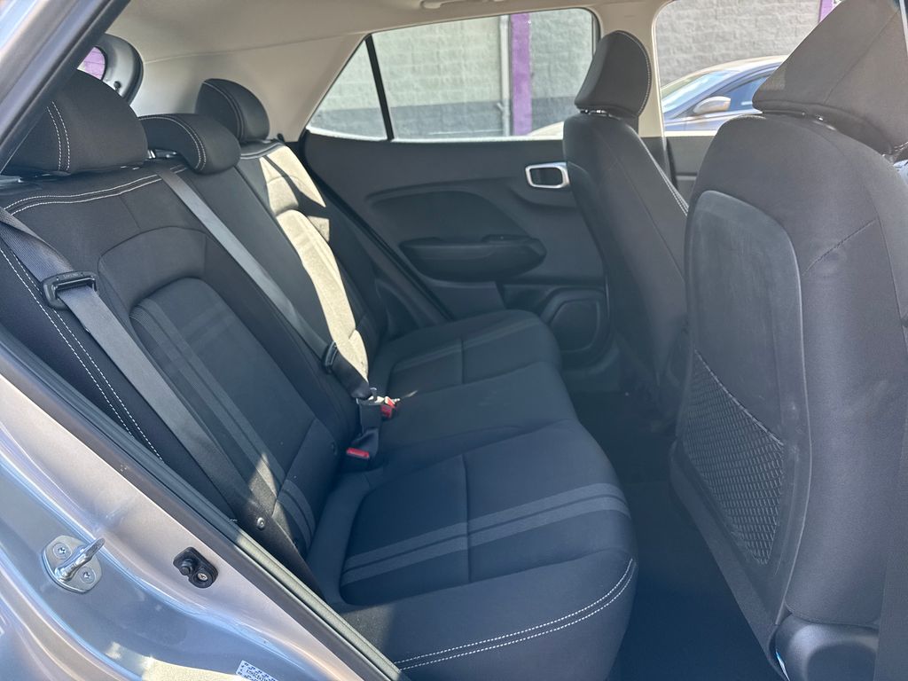 2023 Hyundai Venue SEL - Photo 34