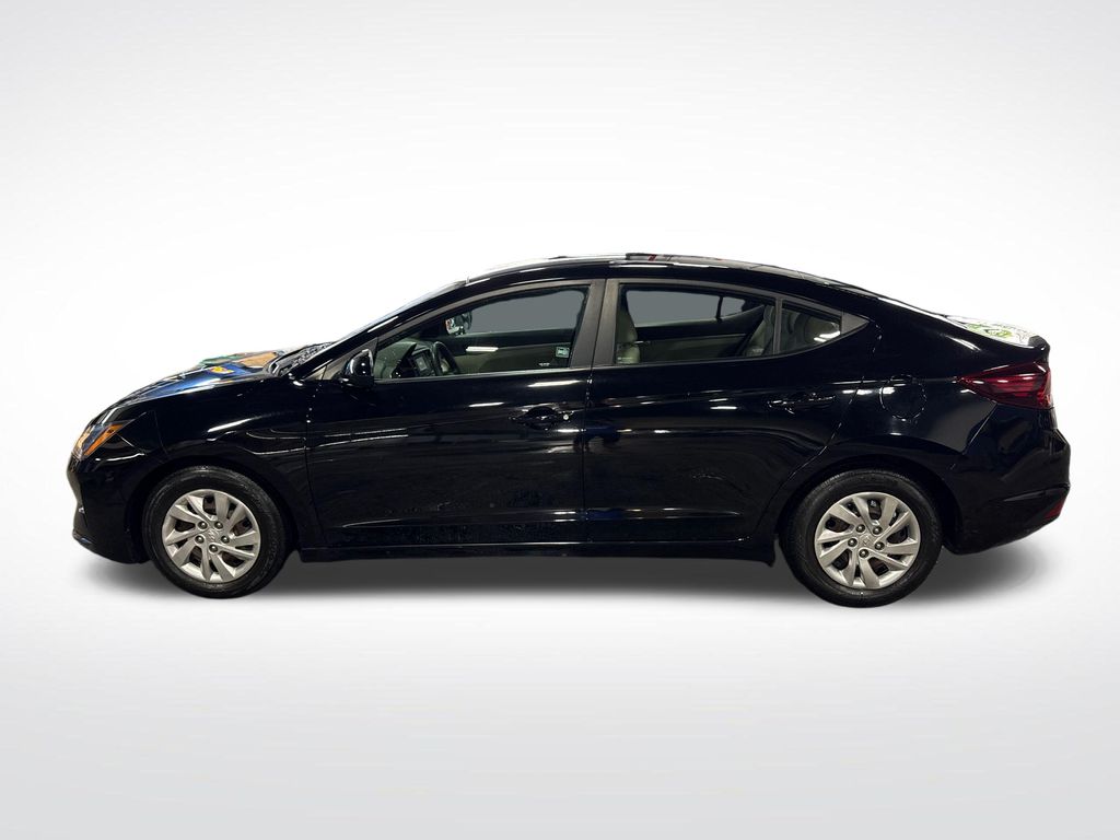 2019 Hyundai Elantra SE - Photo 7
