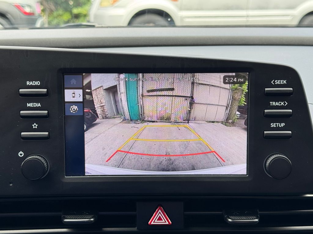 2025 Hyundai Elantra SEL - Photo 25