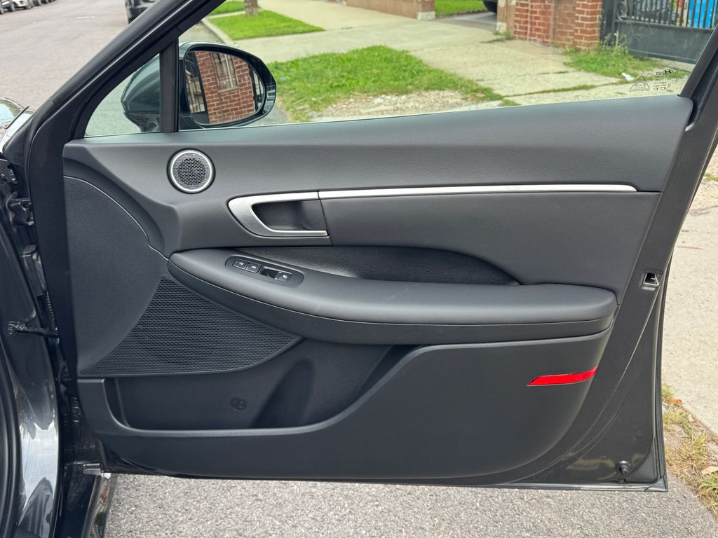 2025 Hyundai Sonata SEL - Photo 41