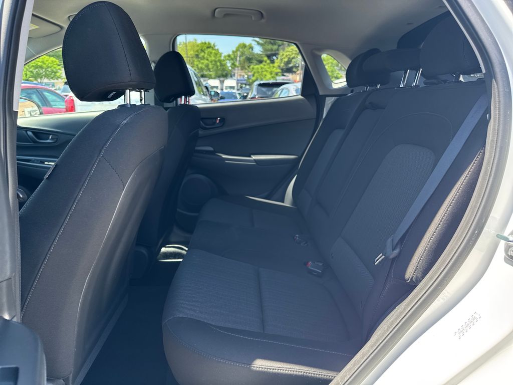 2023 Hyundai Kona SEL - Photo 34