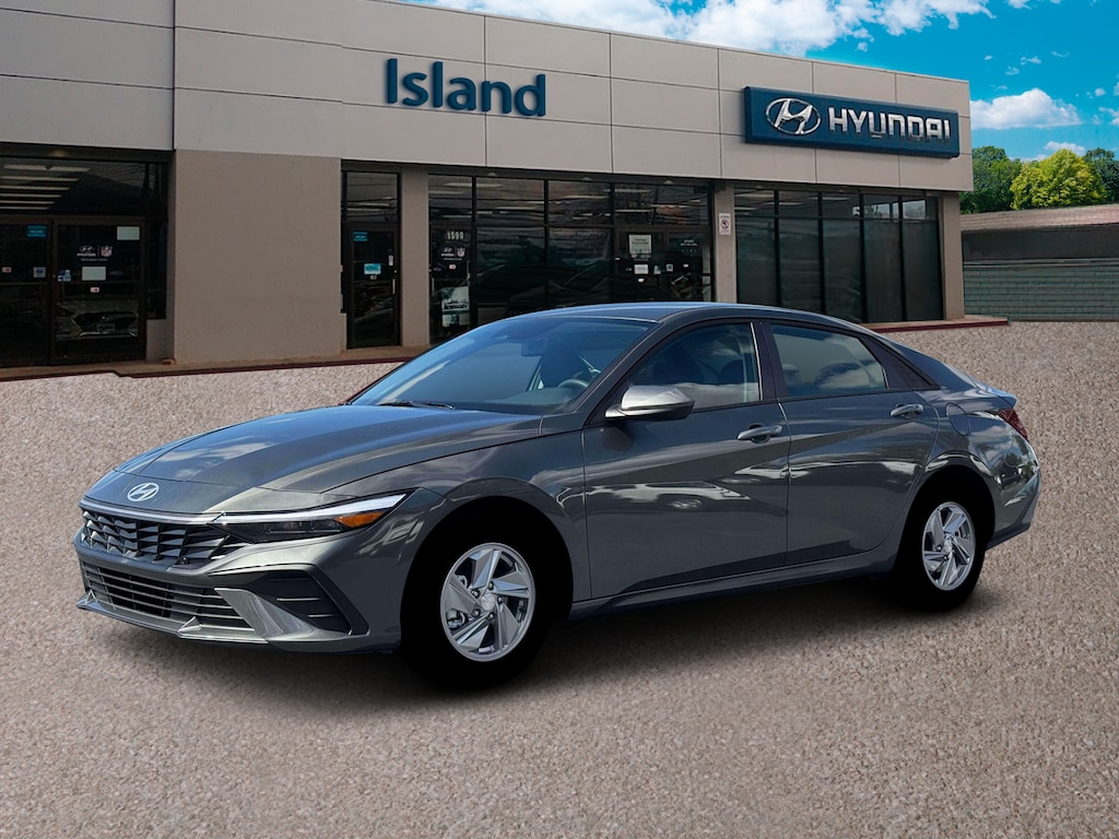 New 2026 Hyundai Elantra SE Sedan