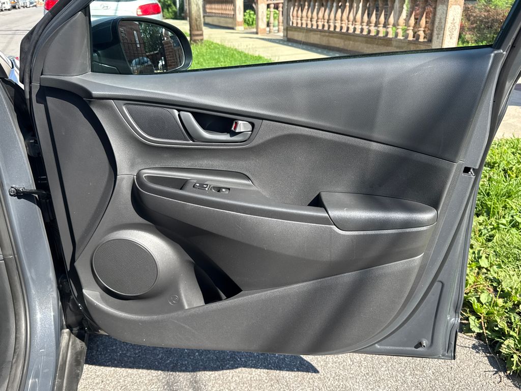 2023 Hyundai Kona SEL - Photo 38