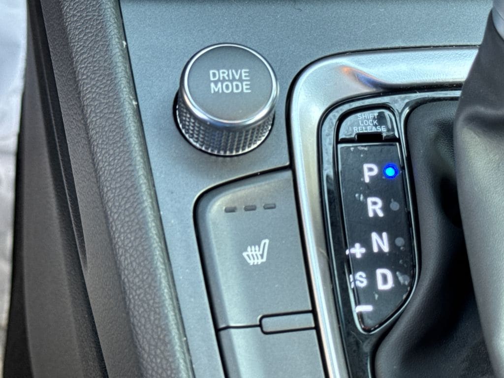 2023 Hyundai Kona Limited - Photo 32