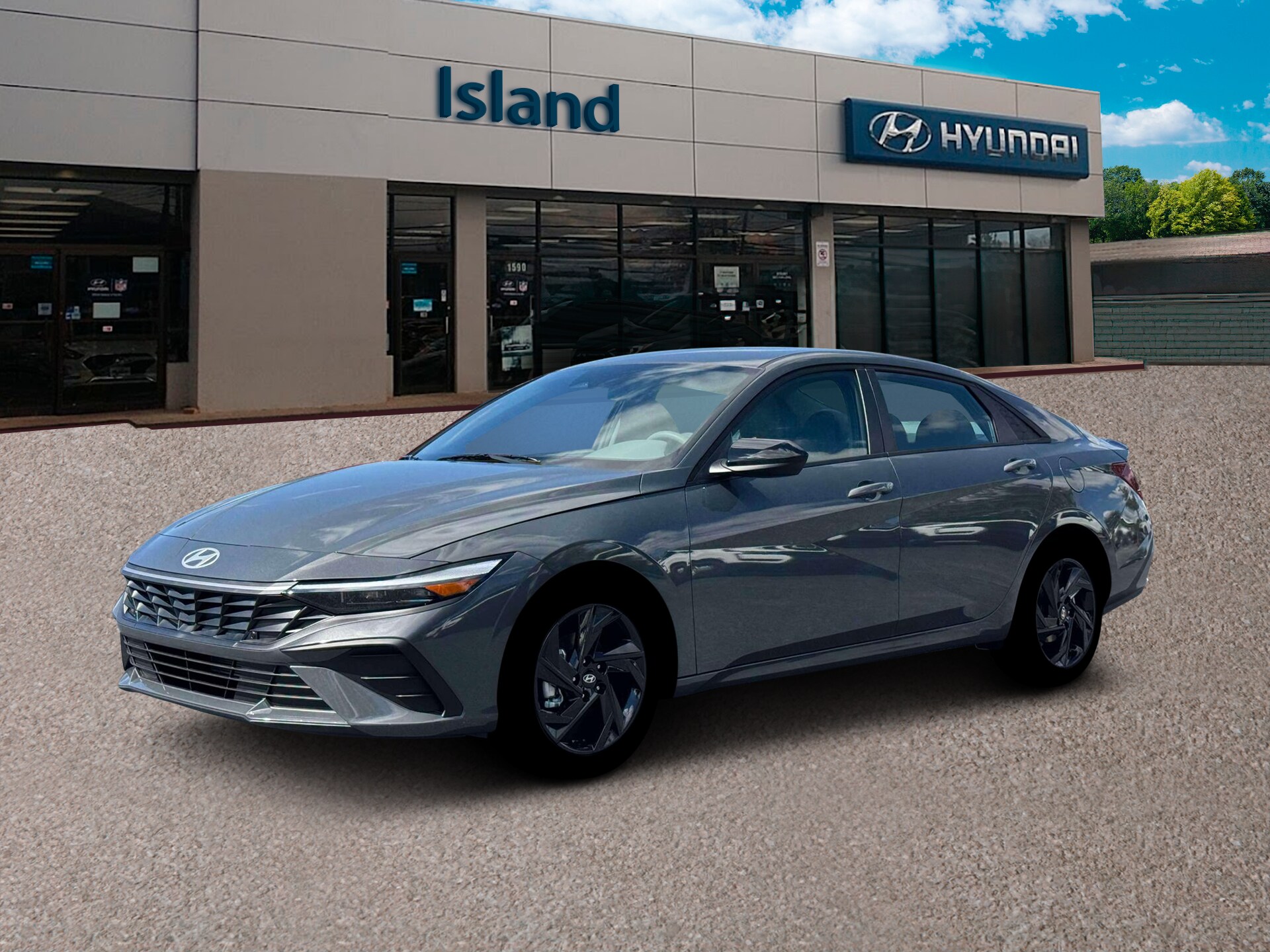 2026 Hyundai Elantra SEL Sport photo 2