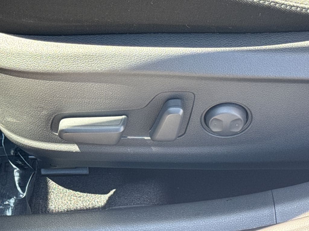 2023 Hyundai Kona SEL - Photo 17