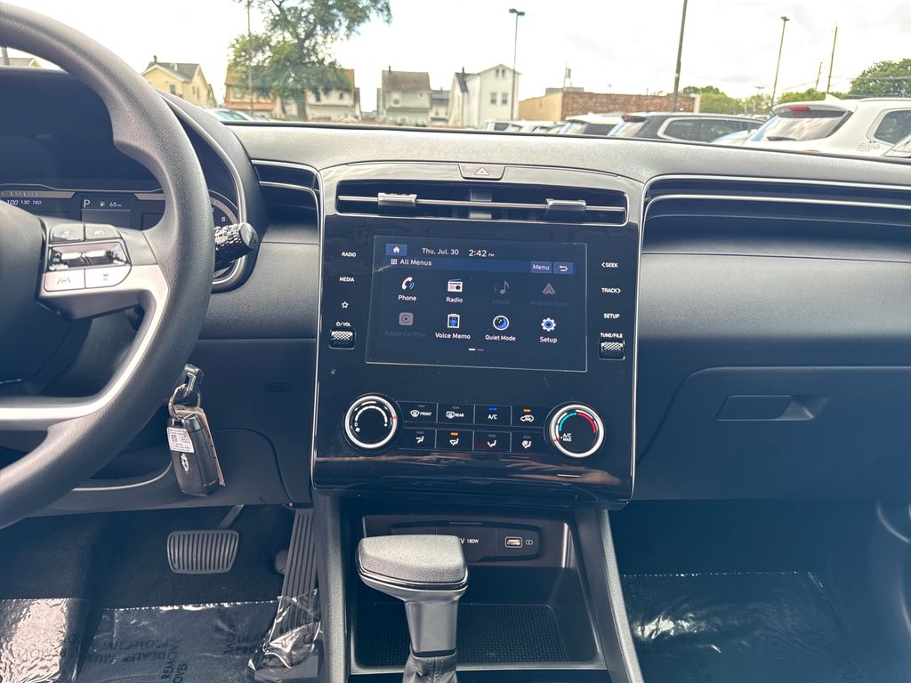 2024 Hyundai Tucson SE - Photo 22