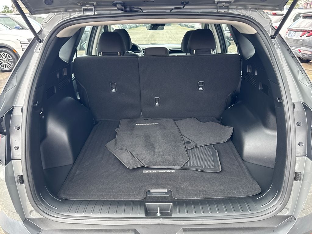 2024 Hyundai Tucson SE - Photo 30