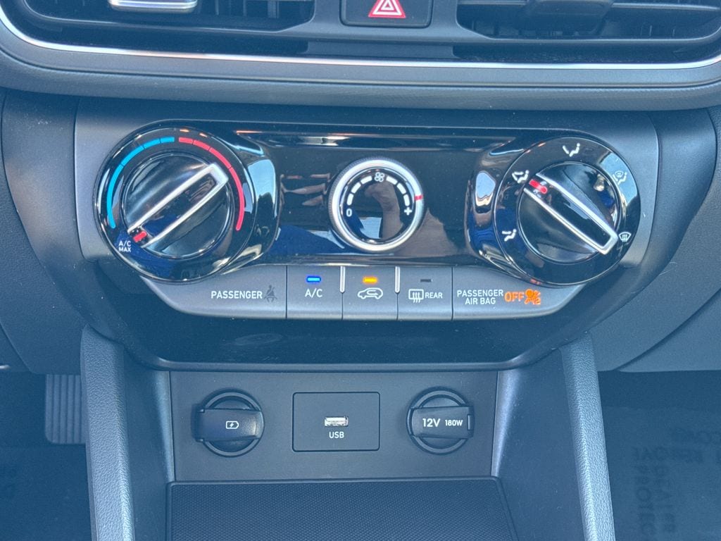 2023 Hyundai Kona SEL - Photo 28