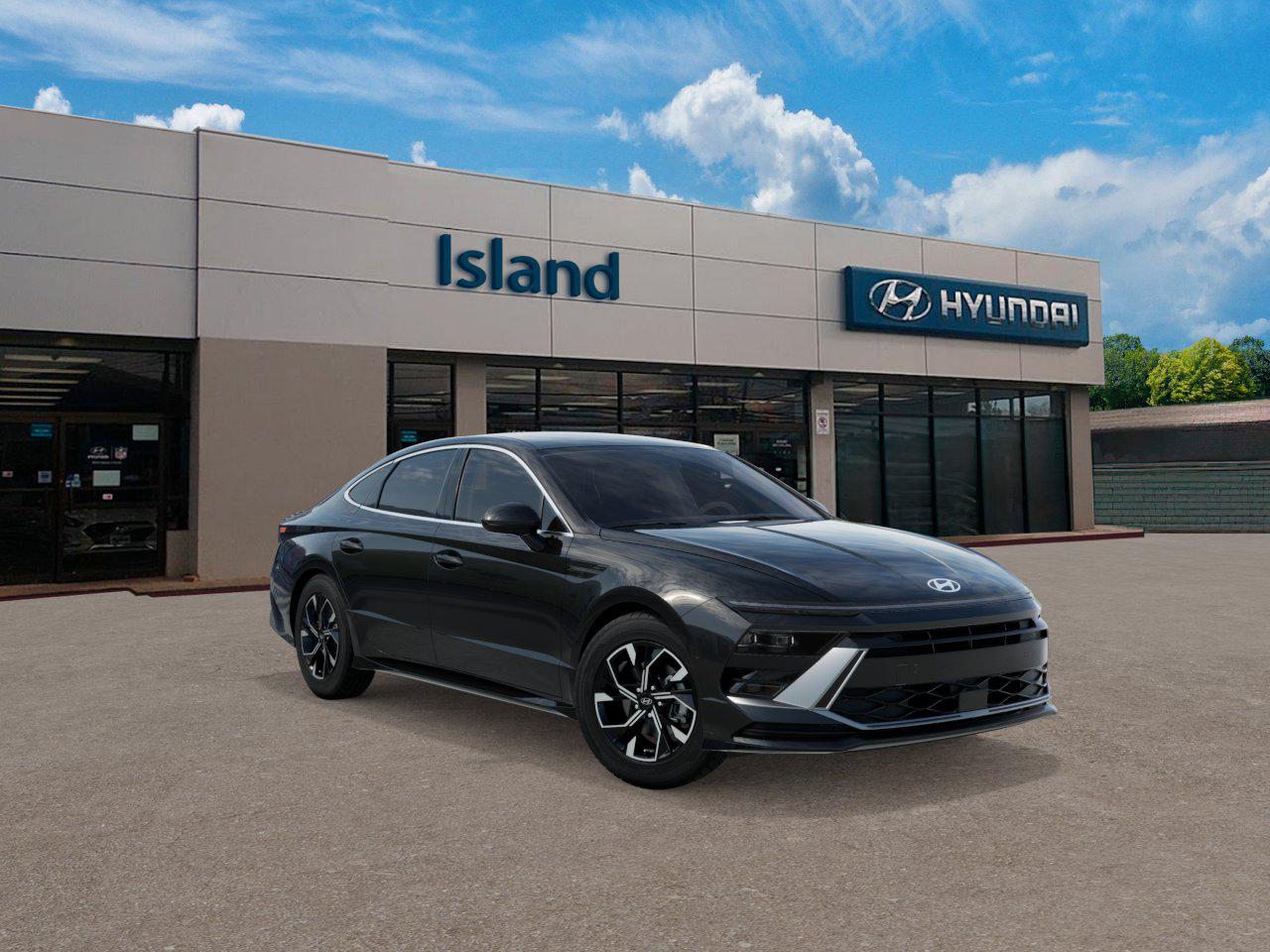 2025 Hyundai Sonata SEL photo 2