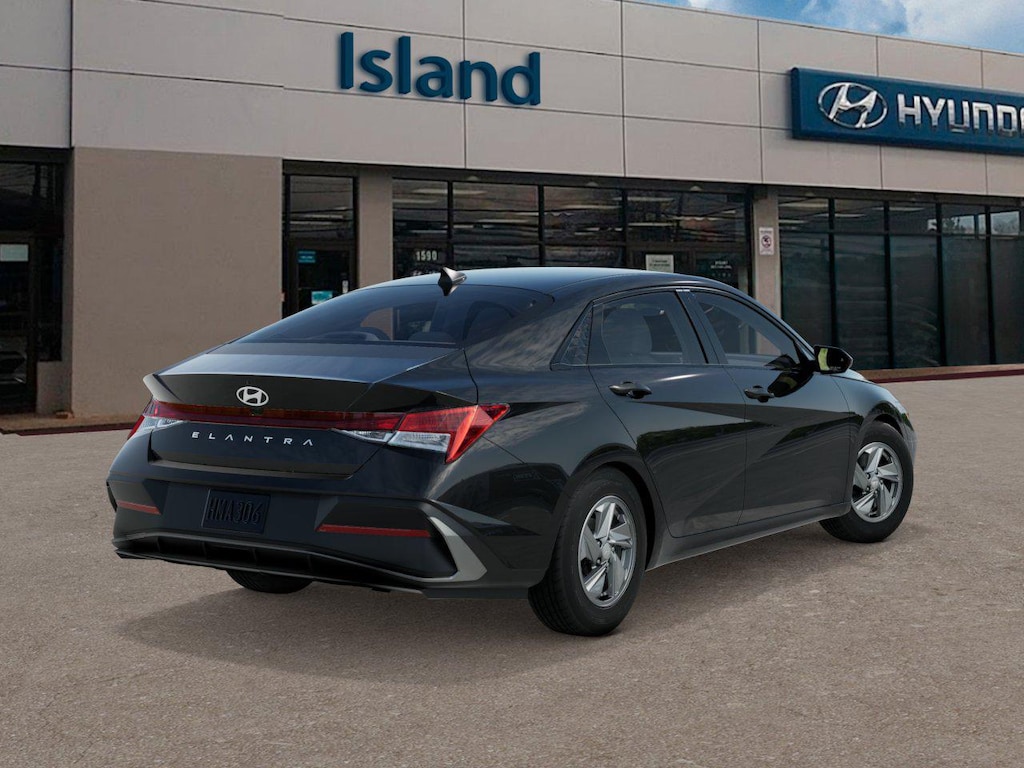 New 2026 Hyundai Elantra SE Sedan