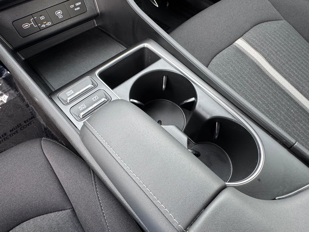 2025 Hyundai Sonata SEL - Photo 32