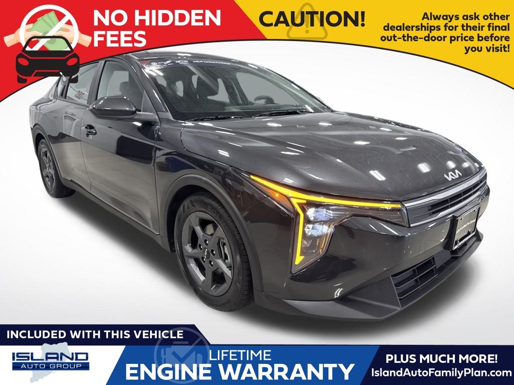 2025 Kia K4 LXS