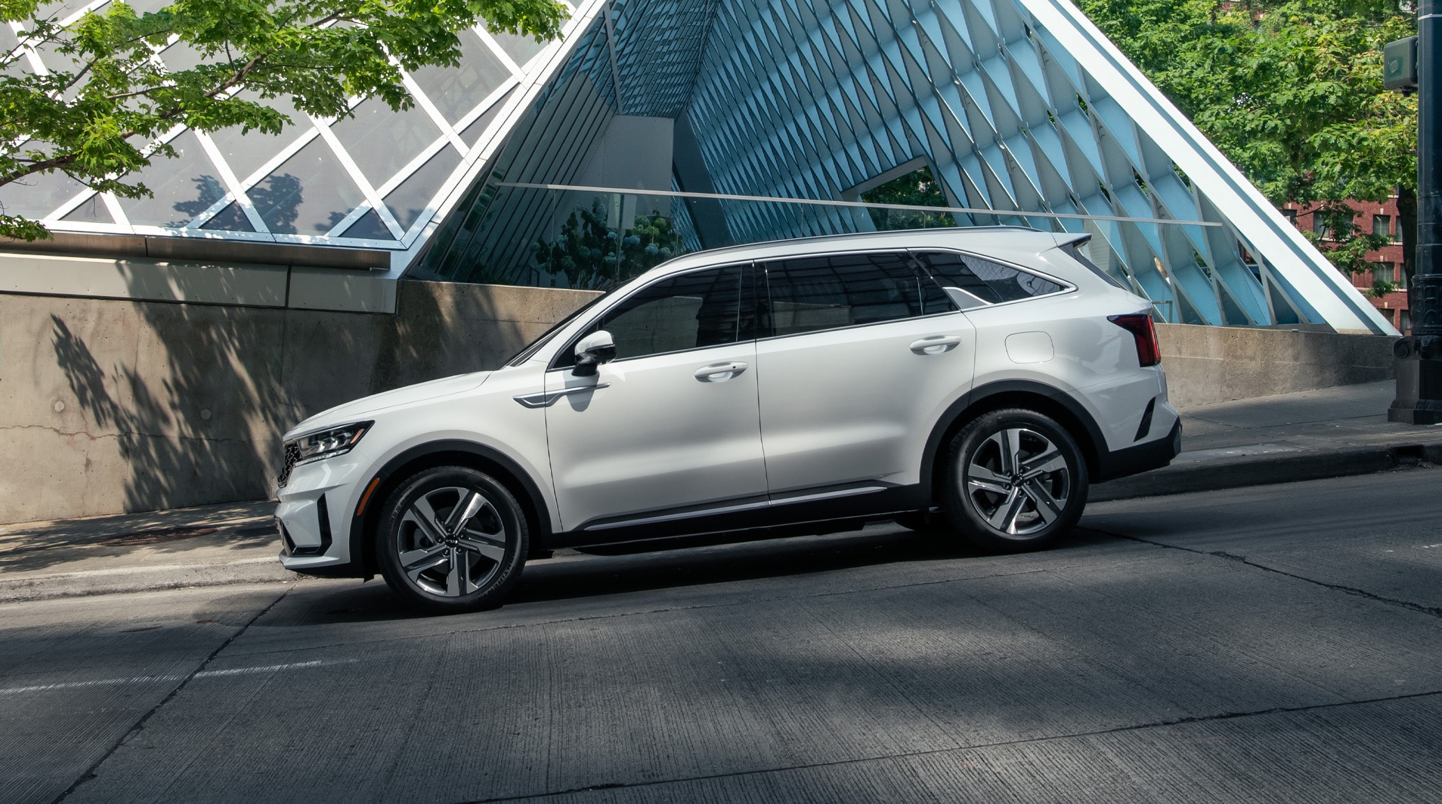 kia_sorento-phev_2024_asset-carousel-1.jpg