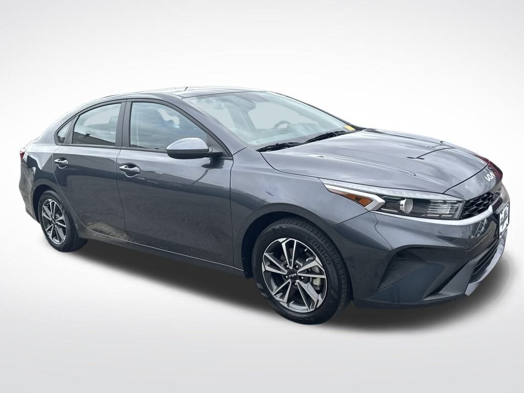 Used 2023 Kia Forte LXS Sedan