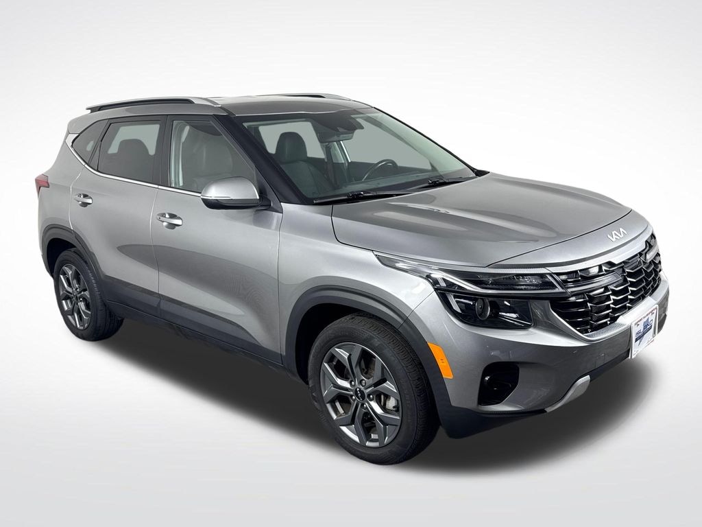 Used 2024 Kia Seltos S SUV