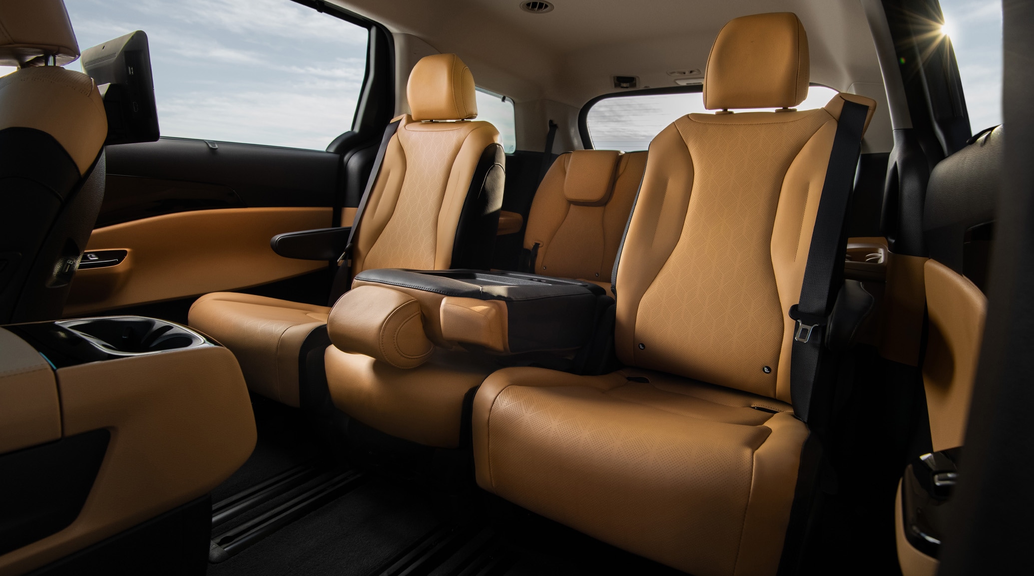 kia_carnival_2024_asset-carousel-7.jpg