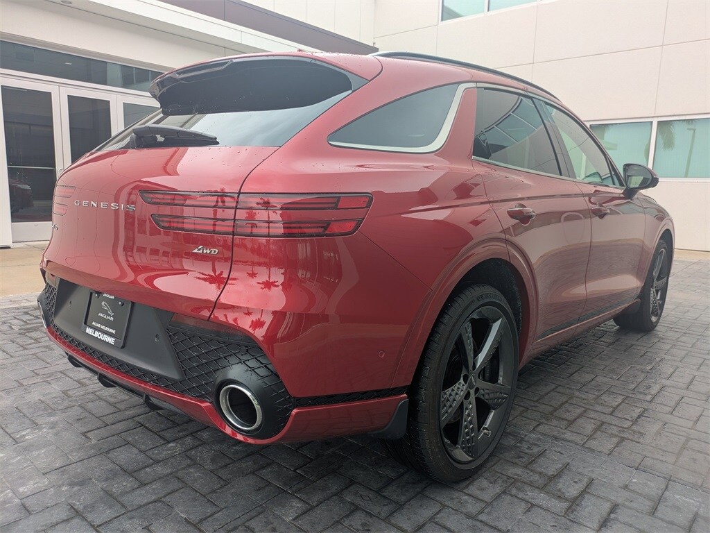 2025 Genesis GV70 2.5T Sport Prestige photo 2