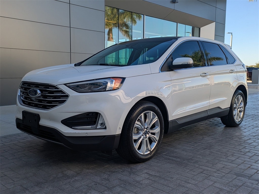 2020 Ford Edge Titanium