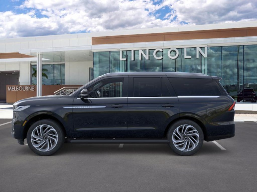 New 2026 Lincoln Navigator Premiere SUV