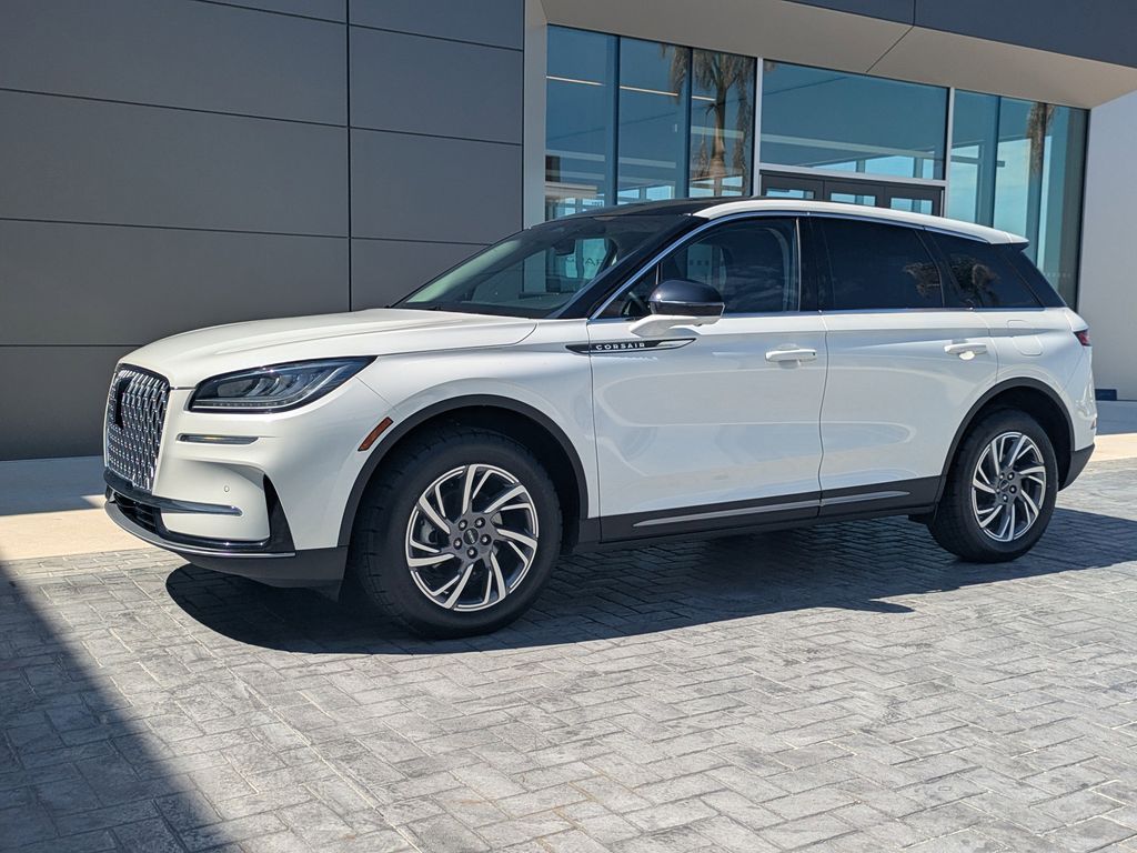 2023 Lincoln Corsair FWD's photo