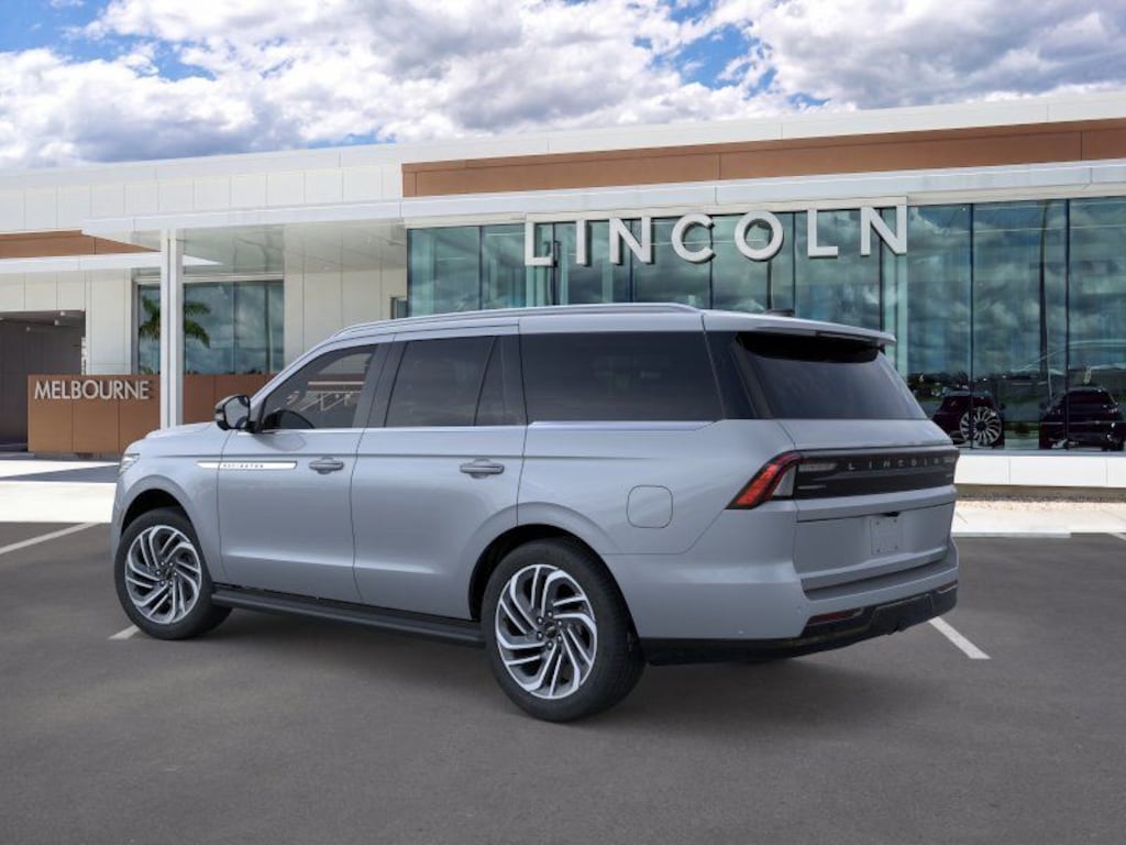 New 2026 Lincoln Navigator Premiere SUV