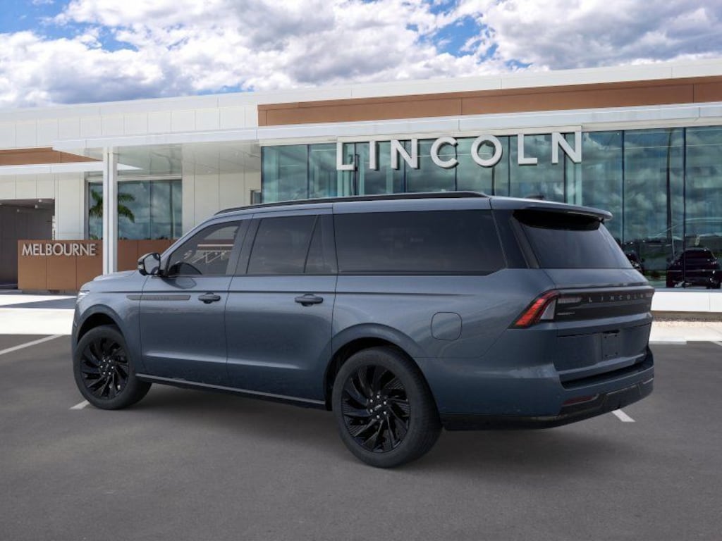 New 2026 Lincoln Navigator L Reserve SUV