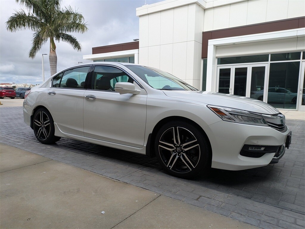 Used 2017 Honda Accord Touring Sedan