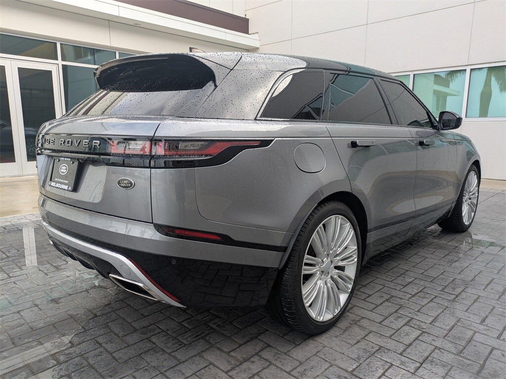 2023 Land Rover Range Rover Velar R-Dynamic S photo 4