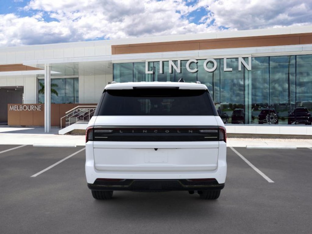New 2026 Lincoln Navigator L Reserve SUV