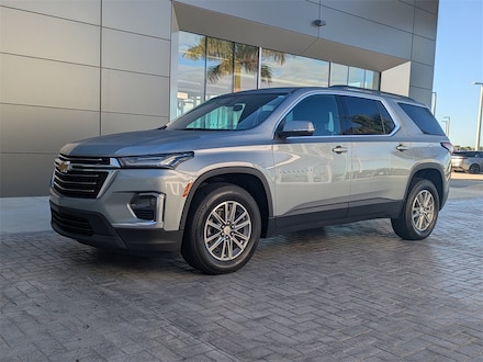 2023 Chevrolet Traverse LT SUV