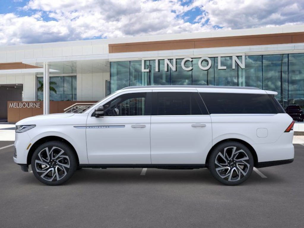 New 2026 Lincoln Navigator L Reserve SUV