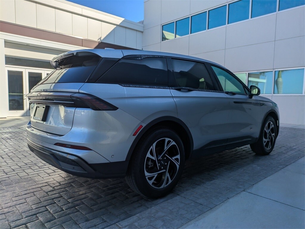 2024 Lincoln Nautilus Premiere photo 4