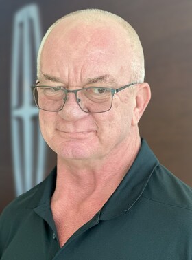 Staff member Larry Nadolski from ID_5a7e01