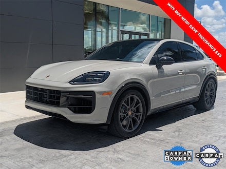 2025 Porsche Cayenne Coupe GTS SUV