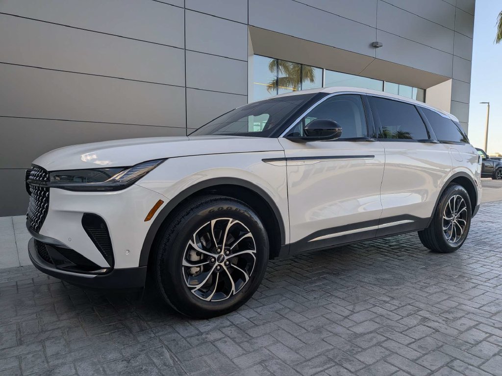 2024 Lincoln Nautilus