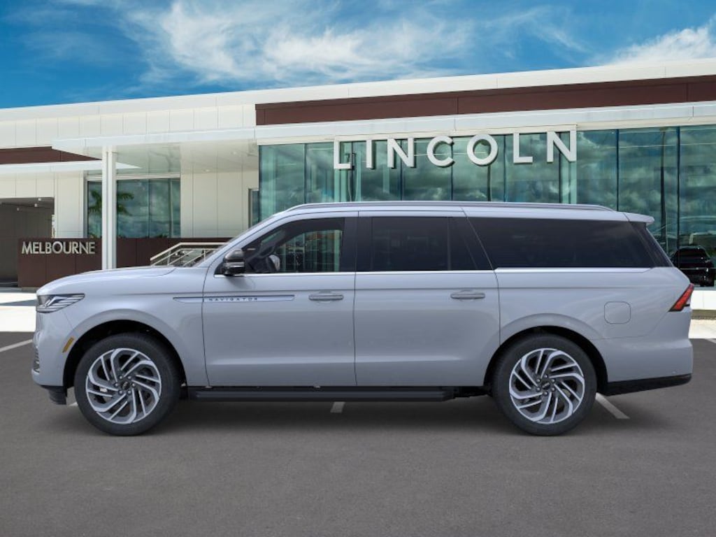 New 2026 Lincoln Navigator L Premiere SUV