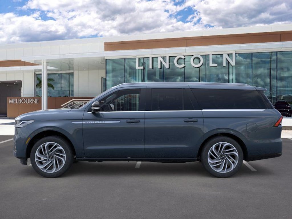 New 2026 Lincoln Navigator L Reserve SUV