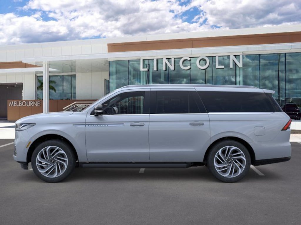New 2026 Lincoln Navigator L Premiere SUV
