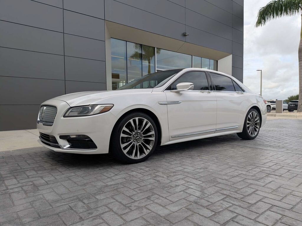 Used 2017 Lincoln Continental Select Sedan
