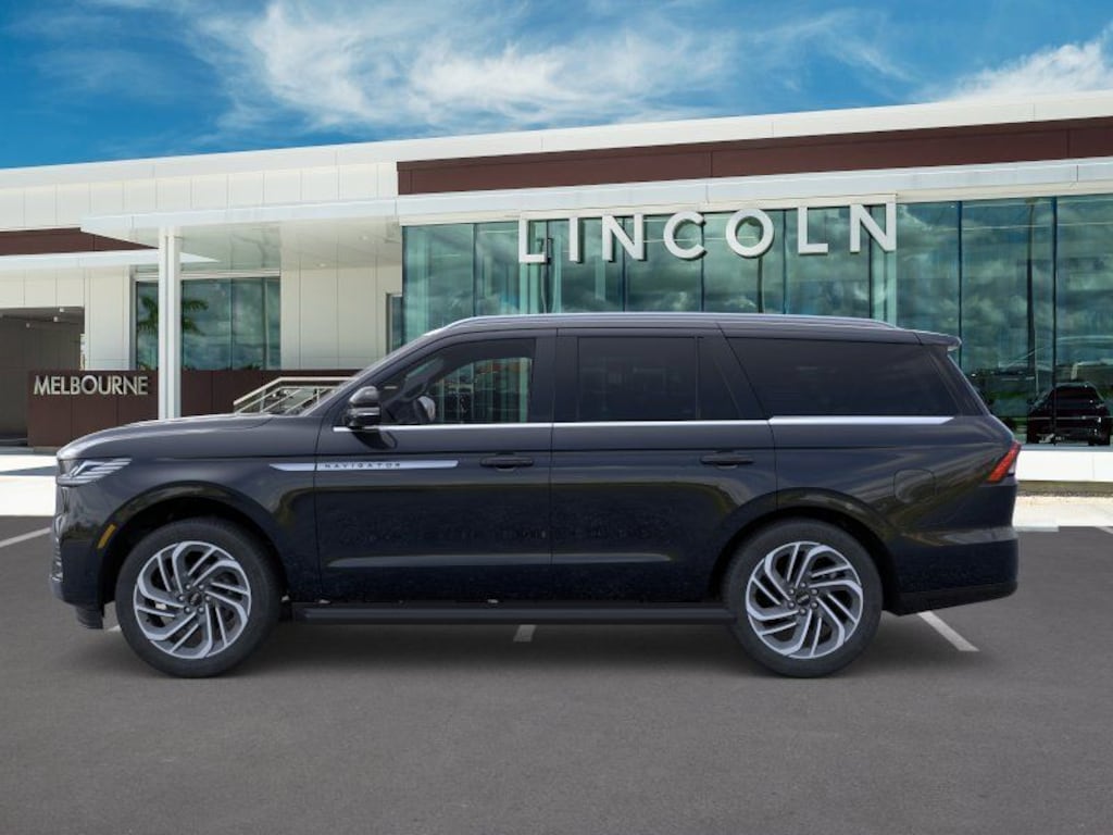 New 2026 Lincoln Navigator Premiere SUV