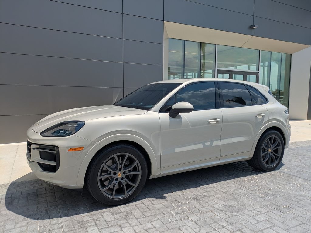 Used 2024 Porsche Cayenne S SUV