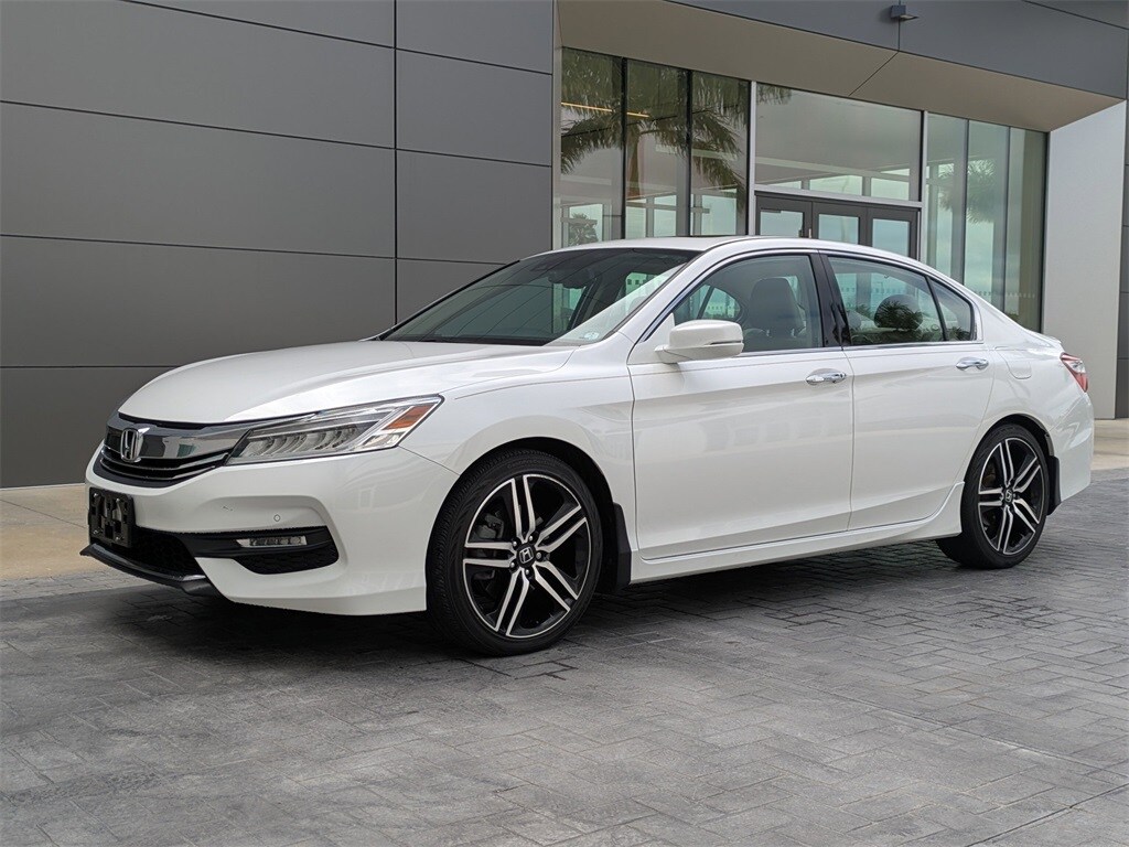 Used 2017 Honda Accord Touring Sedan